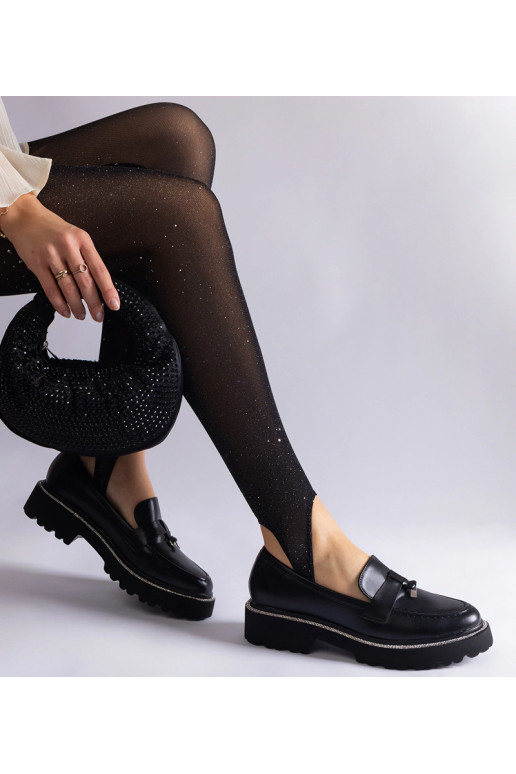 Mustad kunstnahast pätsid, mis on...