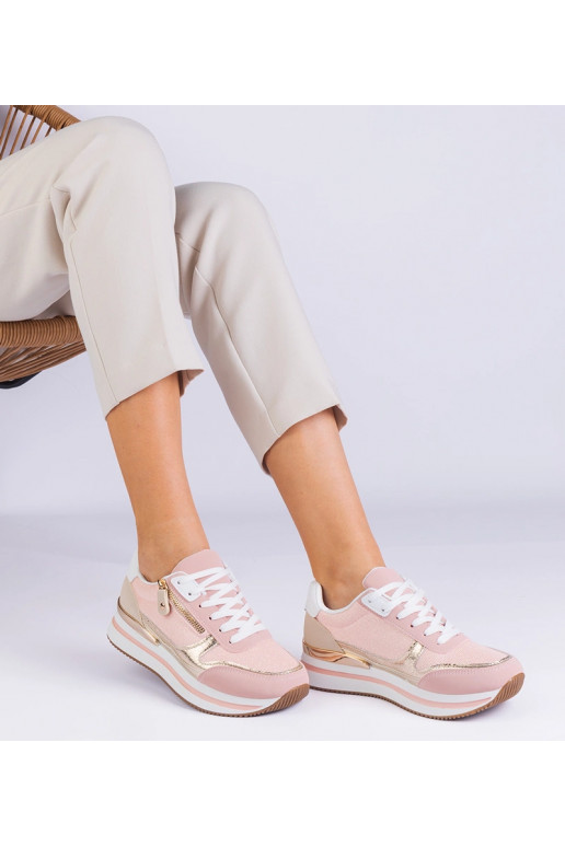 Roosad sporditossud platvormil kuldse...