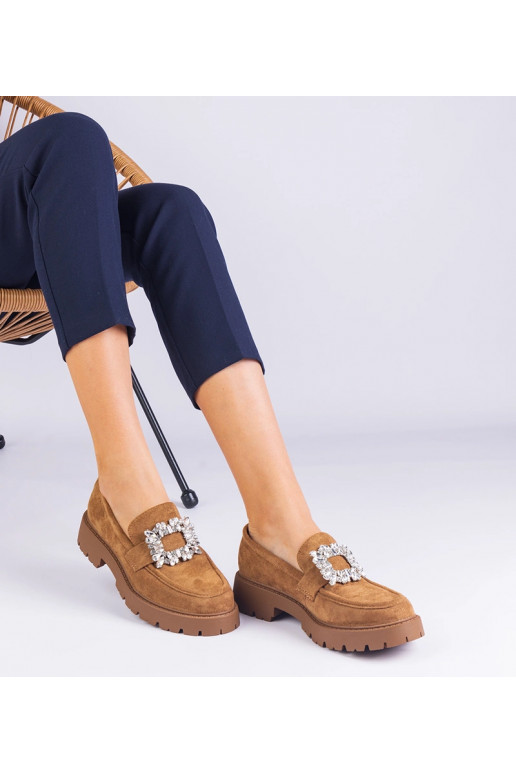 Pruunid naiste mokassiinid...