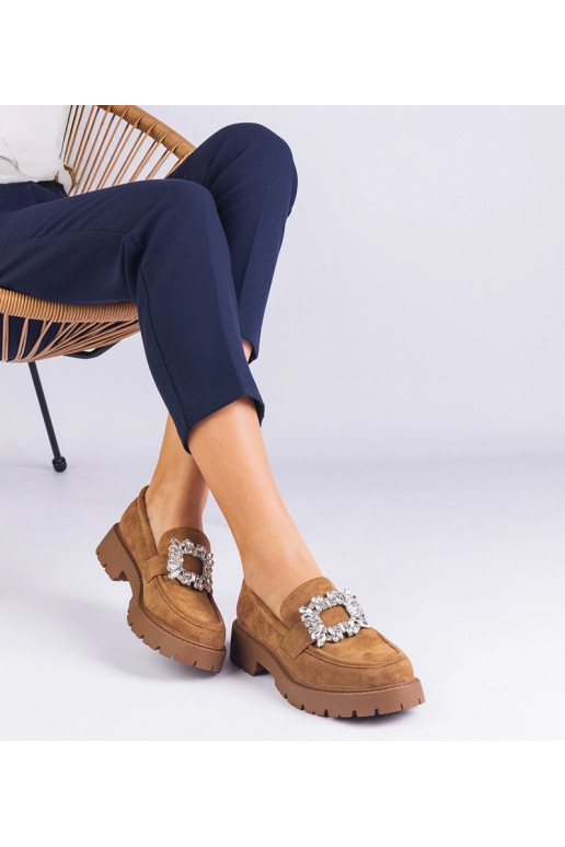 Pruunid naiste mokassiinid...