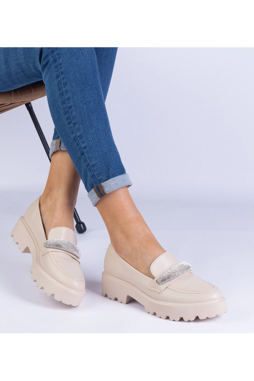 Beežid naiste pässid, mis on...