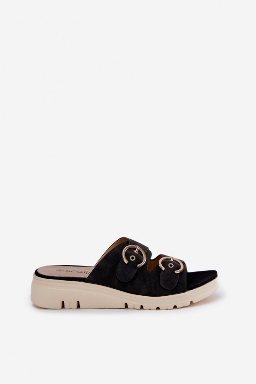 Valgus naiste plätud Kiilu peal neetide ja pandlaga msuud Hellexia Valgus naiste plätud Kiilu peal neetide ja pandlaga msuud Hellexia