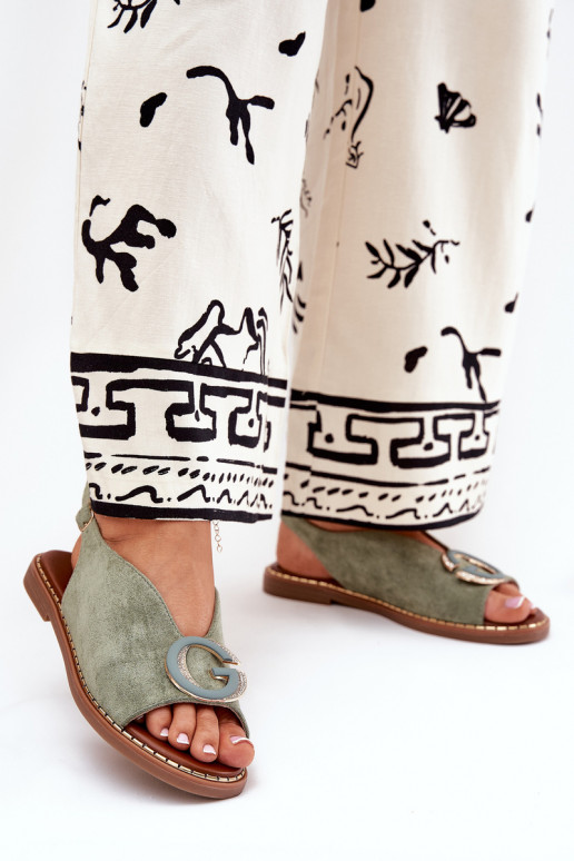 Sellel ondalad sandaalid kaunistustega Rohelist värvi Haliones Sellel ondalad sandaalid kaunistustega Rohelist värvi Haliones