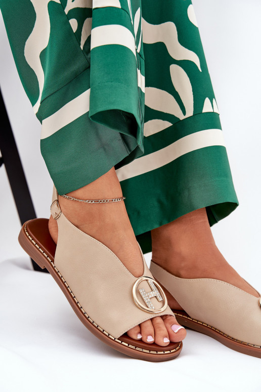 sileda tallaga Elegantsed sandaalid kaunistustega beeži värvi Iseliria sileda tallaga Elegantsed sandaalid kaunistustega beeži värvi Iseliria
