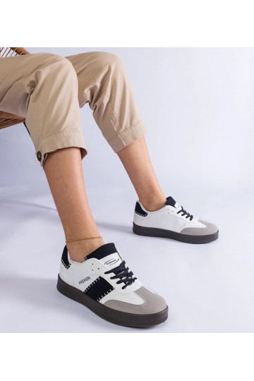 Valged platvormi sneakersid...