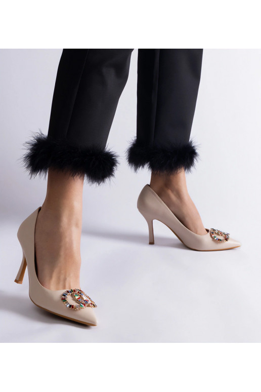 Bežad kontsakingad, kaunistatud...