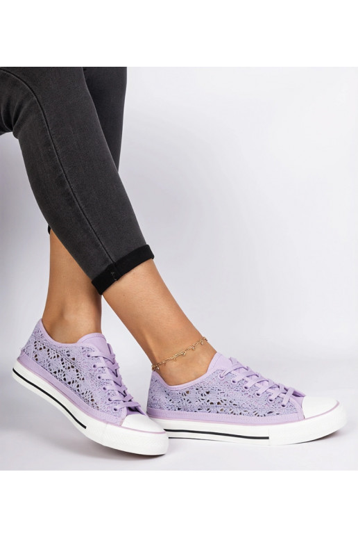 Lilla naiste auku lõigatud trampki Saha