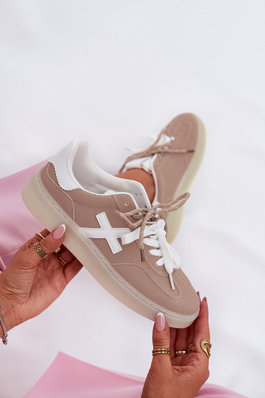 Sellel ondal spordijalatsid Pealiste omad beeži värvi Zelevelis Sellel ondal spordijalatsid Pealiste omad beeži värvi Zelevelis