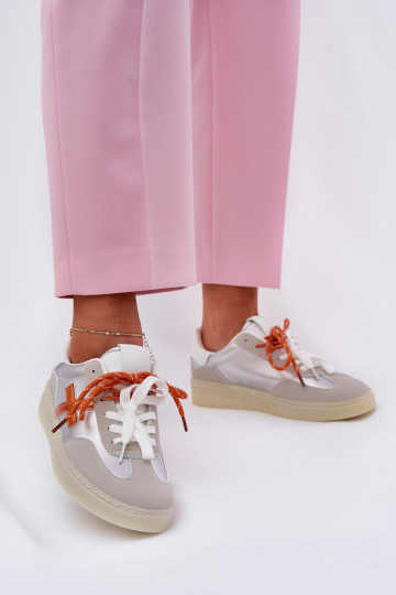 Sellel ondal spordijalatsid Pealiste omad Hõbedat värvi Zelevelis