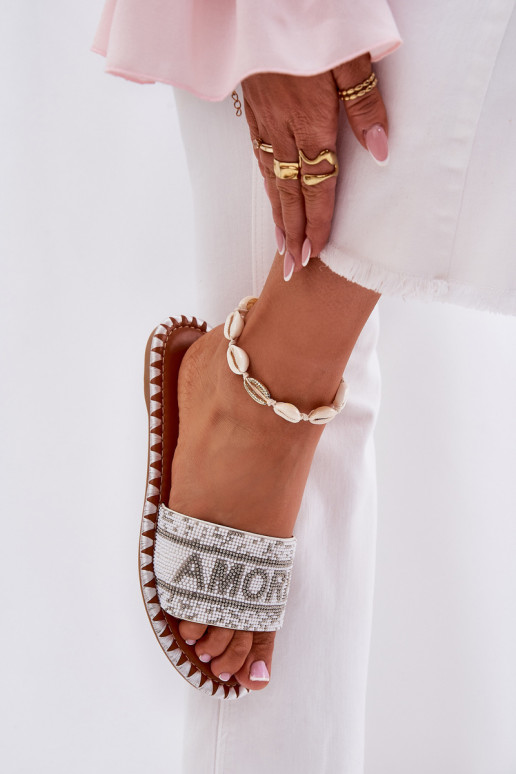 naiste plätud laiade nööridega Kaunistusega valget värvi Dorfedi naiste plätud laiade nööridega Kaunistusega valget värvi Dorfedi