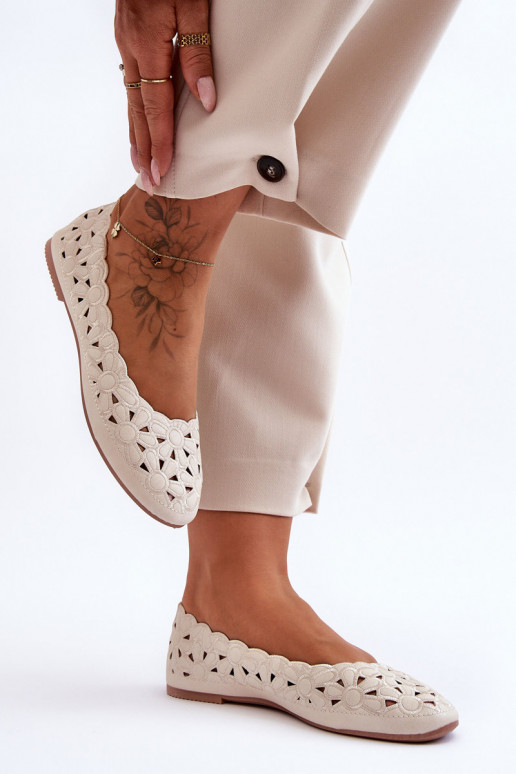 Säravad kingad beeži värvi Visionary