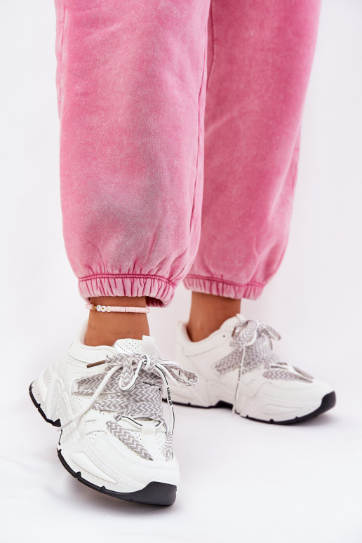 Sneakers tüüpi jalanõud spordijalatsid Pealiste omad Z Podsisseójnym Paeladm valget värvi Efobell Sneakers tüüpi jalanõud spordijalatsid Pealiste omad Z Podsisseójnym Paeladm valget värvi Efobell