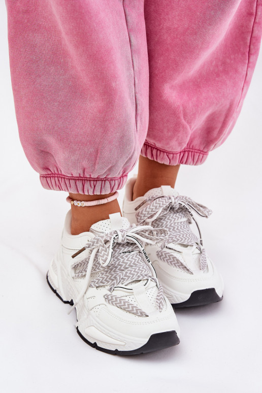 Sneakers tüüpi jalanõud spordijalatsid Pealiste omad Z Podsisseójnym Paeladm valget värvi Efobell Sneakers tüüpi jalanõud spordijalatsid Pealiste omad Z Podsisseójnym Paeladm valget värvi Efobell