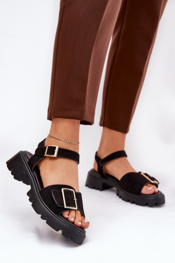 Eko Seemisnahksed sandaalid neetide ja pandlaga msuud Gofielle