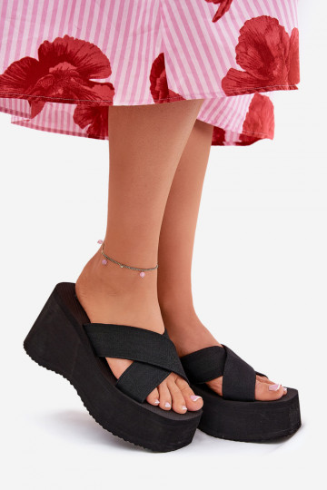 naiste plätud Kiilu peal Ja platvorm msuud Sevolee