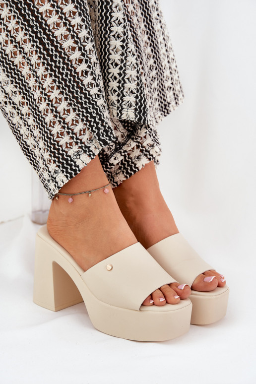 Pealiste omad Sussid eko-nahast kõrge jämeda kontsaga Ja platvorm Elevandiluu värvi Tamirella