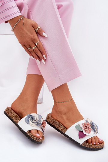 naiste plätud lilledega Korkosissea platvormil valget värvi Zinrosa