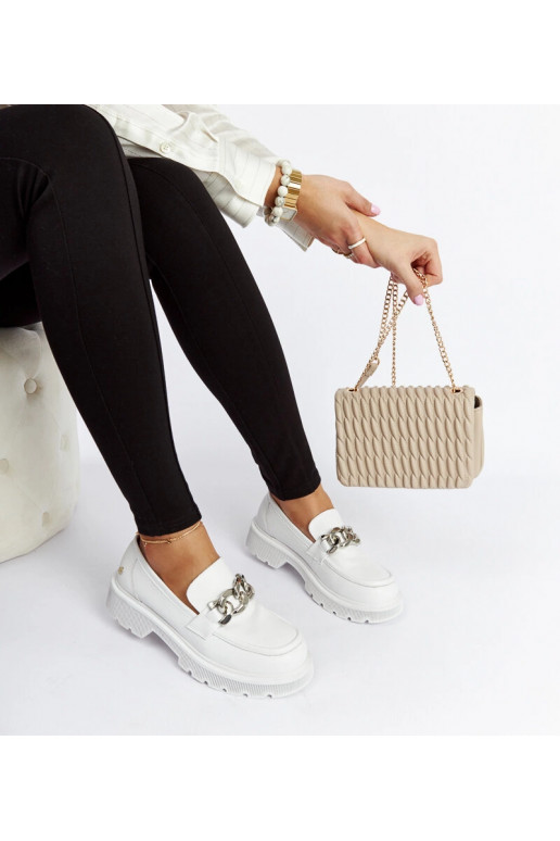 GOE LL2N4038 valged nahkmoškinad