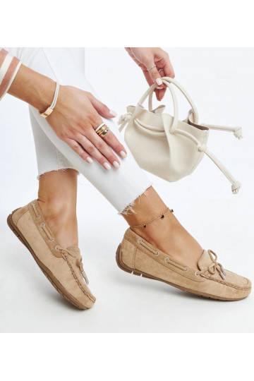 Hayam pruunid mokasiinid... 2